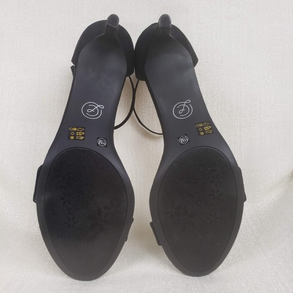 NWOB Chinese Laundry Royal Heels - Picture 5 of 5